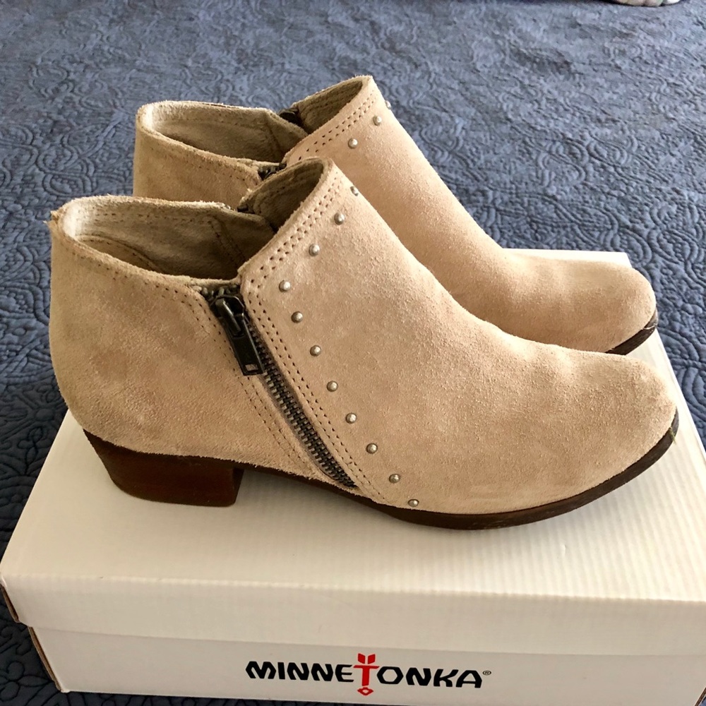 Brand New Minnetonka Ankle Boots